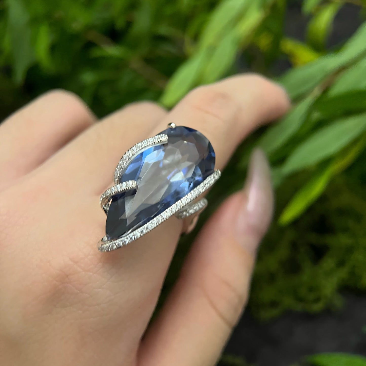 Frozen Wave – Blue Crystal Statement Ring in 925 Sterling Silver - Sound of Flowers