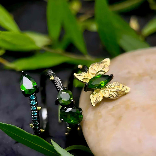 Forest Chant – Diopside Leaf Ring