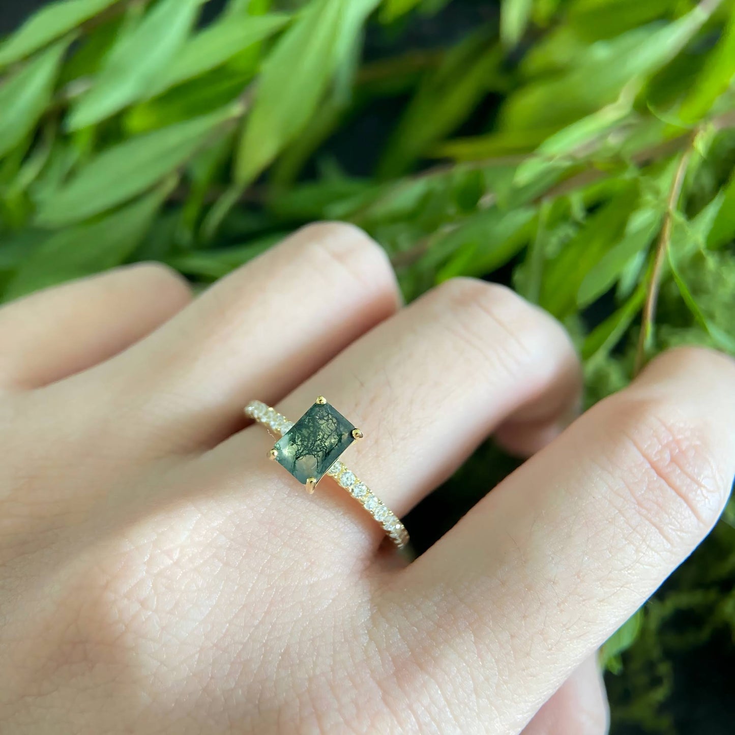 Moss Reverie – Twilight Stream Natural Agate Ring in Gold Vermeil over 925 Silver - Sound of Flowers