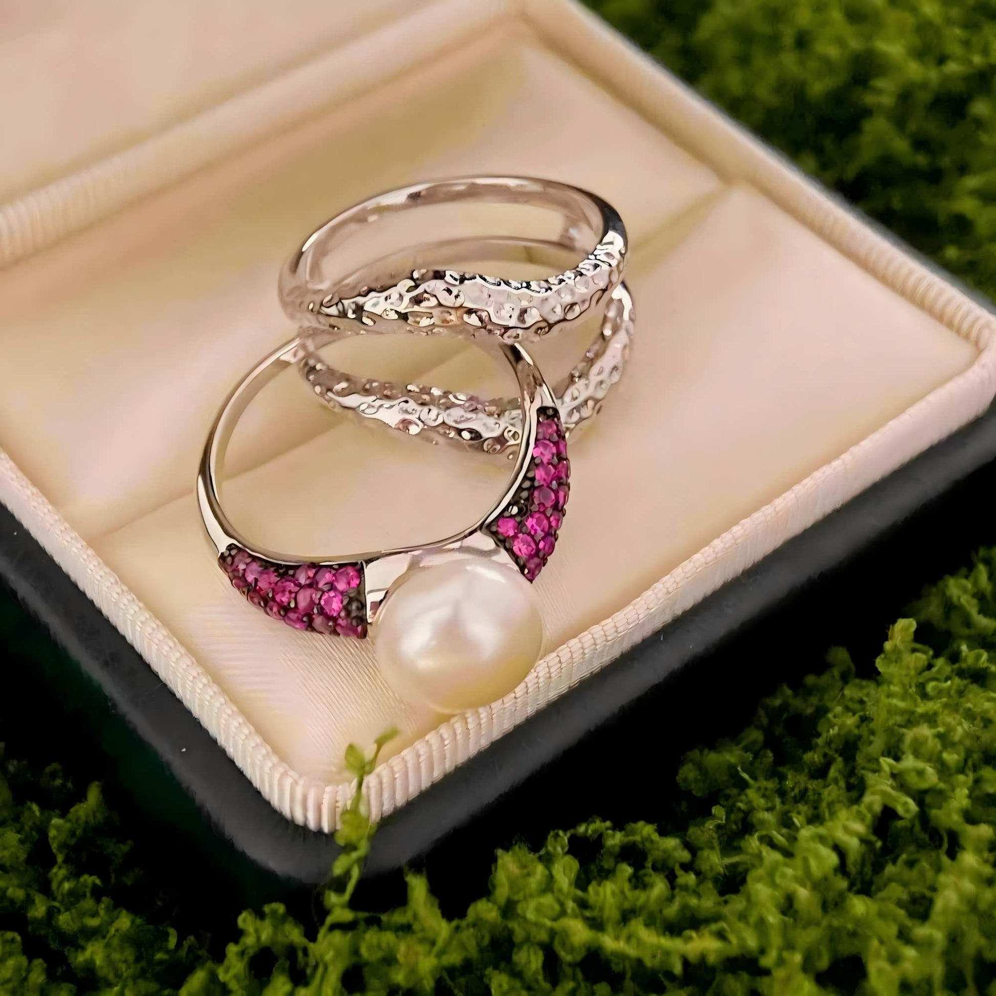 Ocean Whisper: Freshwater Pearl & Garnet Ring Set in 925 Sterling Silver - Sound of Flowers