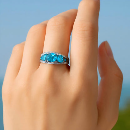 Ocean Whisper – Swiss Blue Topaz Ring 