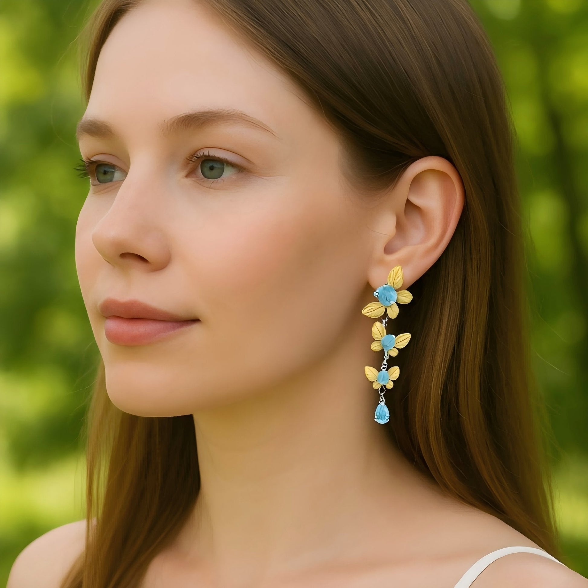 Petal Shine – Swiss Topaz Earrings in 925 Sterling Silver + Gold Plated - Sound of Flowers