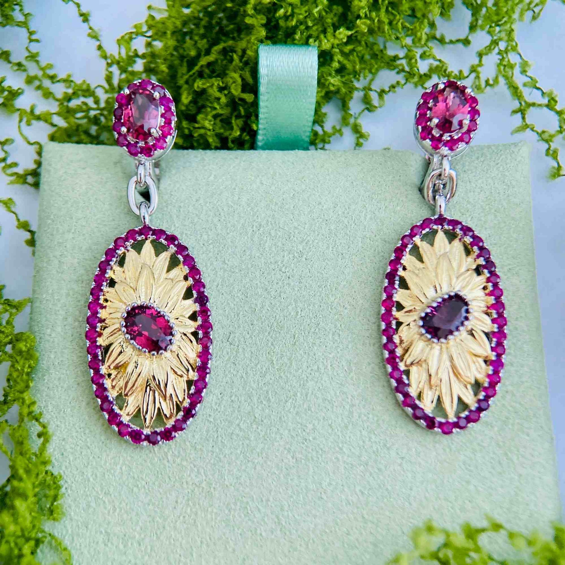Scarlet Sun – Garnet Sunflower Drop Earrings in 925 Sterling Silver - Sound of Flowers