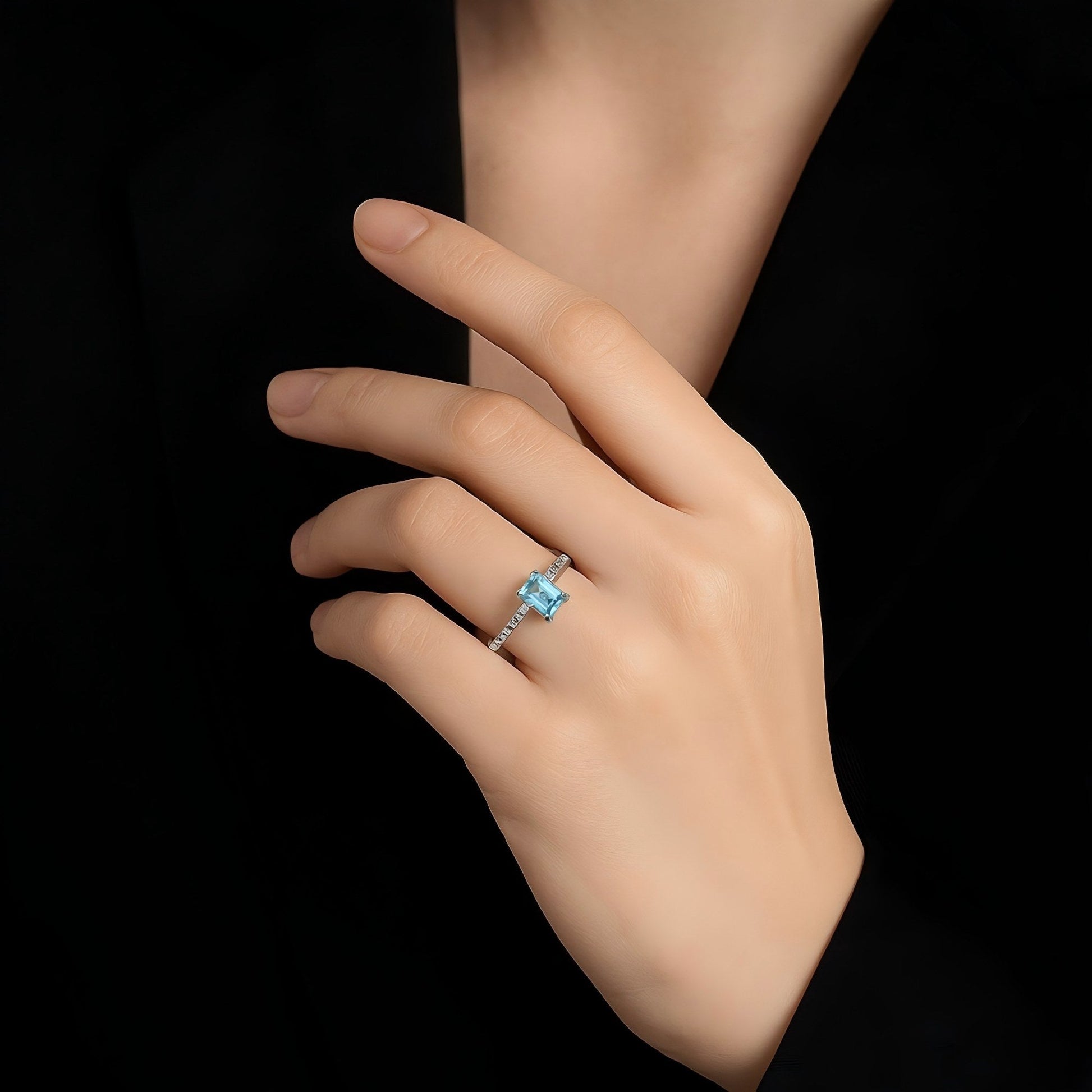 Silent Sky: Rectangular Blue Topaz Ring in 925 Sterling Silver - Sound of Flowers