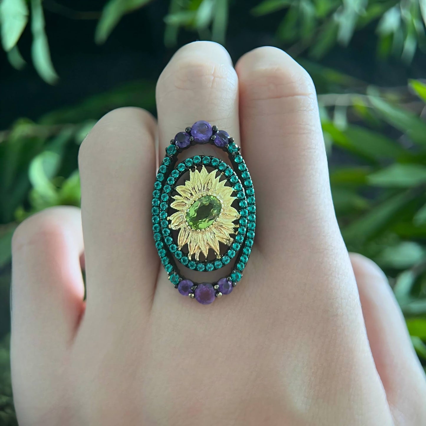 Sunlight Bloom: Peridot & Amethyst Statement Ring 